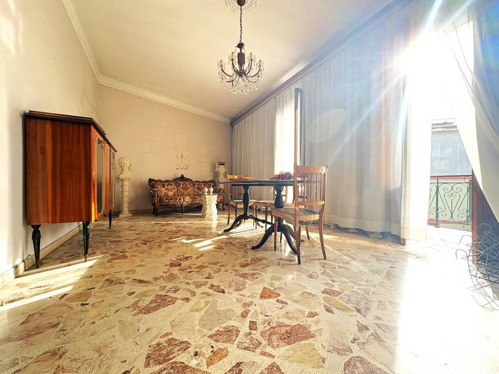 Appartamento a Arnesano in Via Roma, 43 - Foto 2