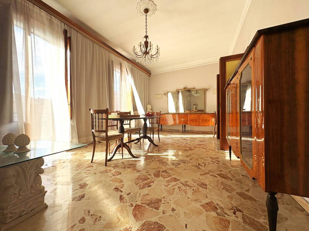 Appartamento a Arnesano in Via Roma, 43 - Foto 3