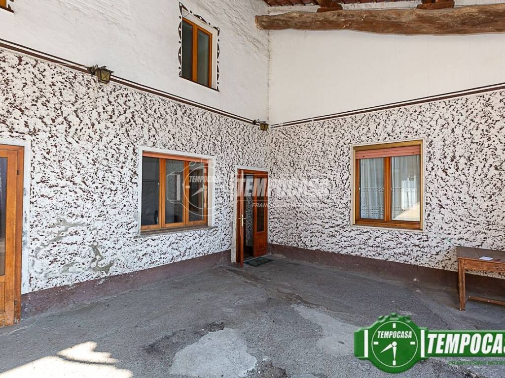 Casa indipendente a Crespiatica in Via Dante Alighieri - Foto 2