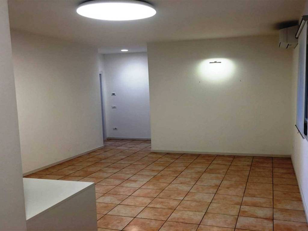 Appartamento a Baveno in Via Due Riviere - Foto 3