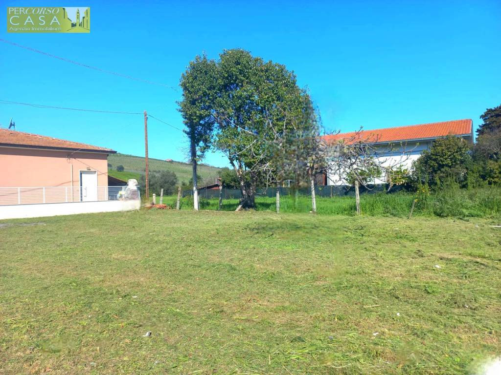 Terreno a Giulianova in Via Galileo Galilei - Foto 4