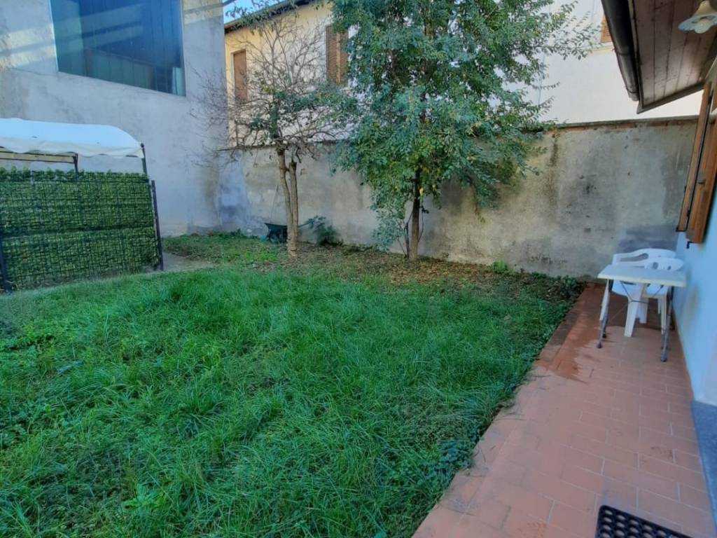 Appartamento a Gorla minore in Via Vallazza - Foto 4