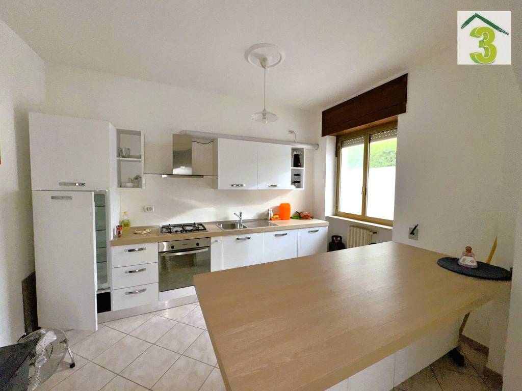 Appartamento a Tricase in Via Antonio Micetti - Foto 5