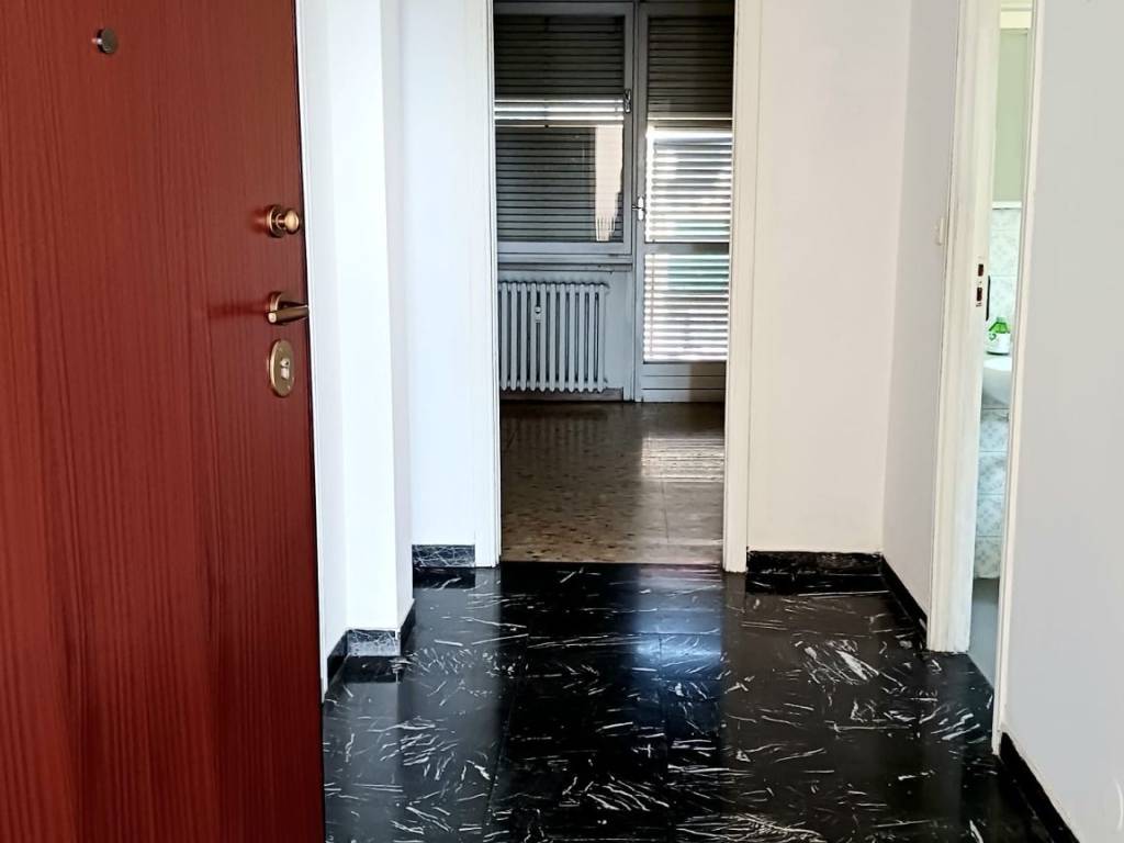 Appartamento a Rivoli in Piazza Famiglia Cavallero - Foto 5