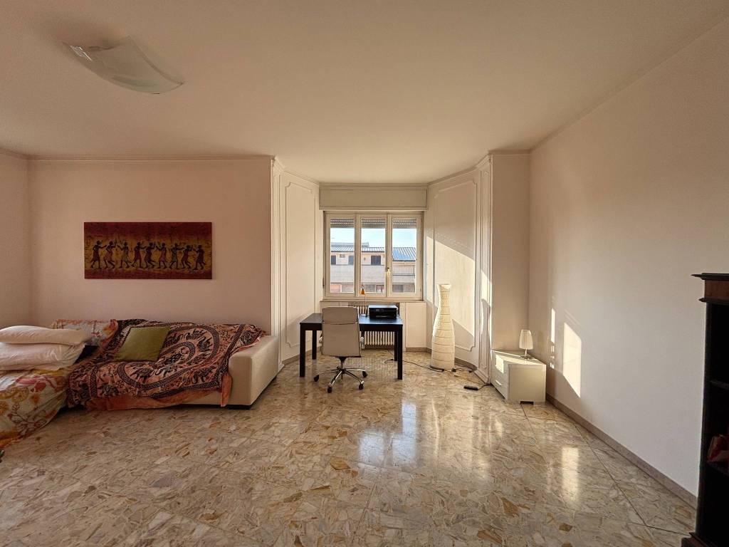 Appartamento a Piacenza in Via Genova, 12 - Foto 2