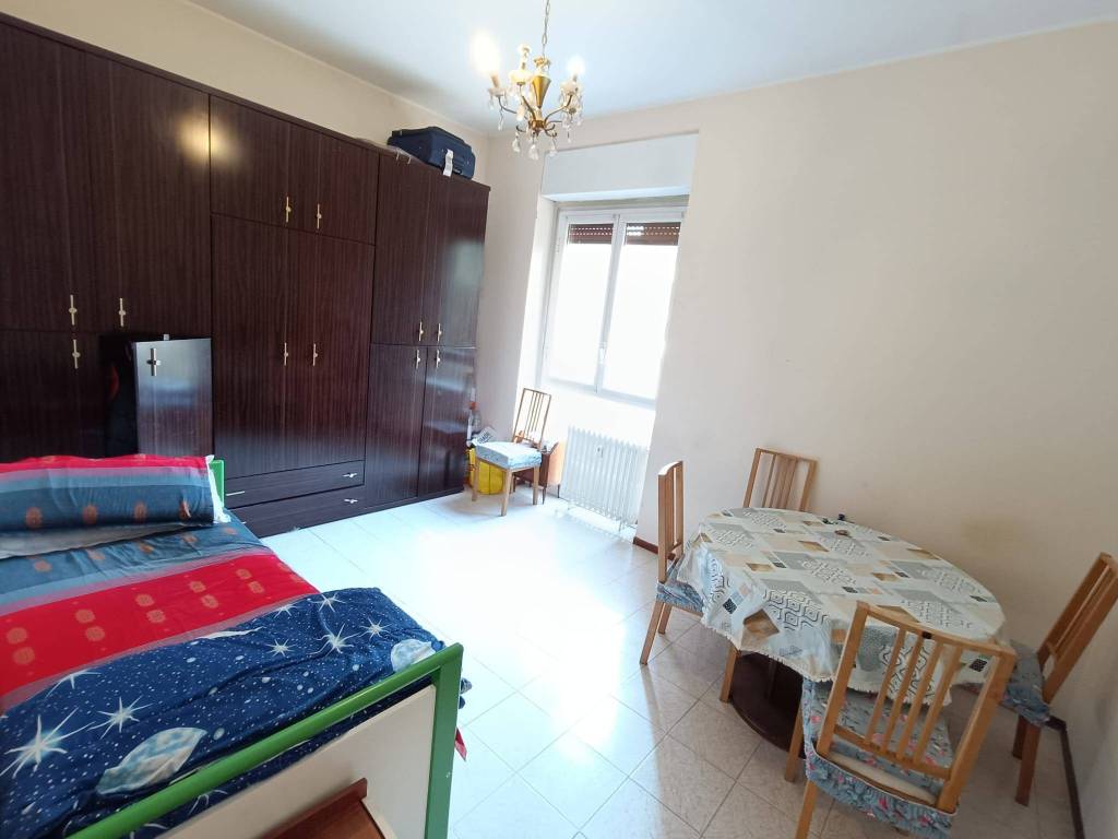Appartamento a Monza in Via Carlo Antonietti, 12 - Foto 3