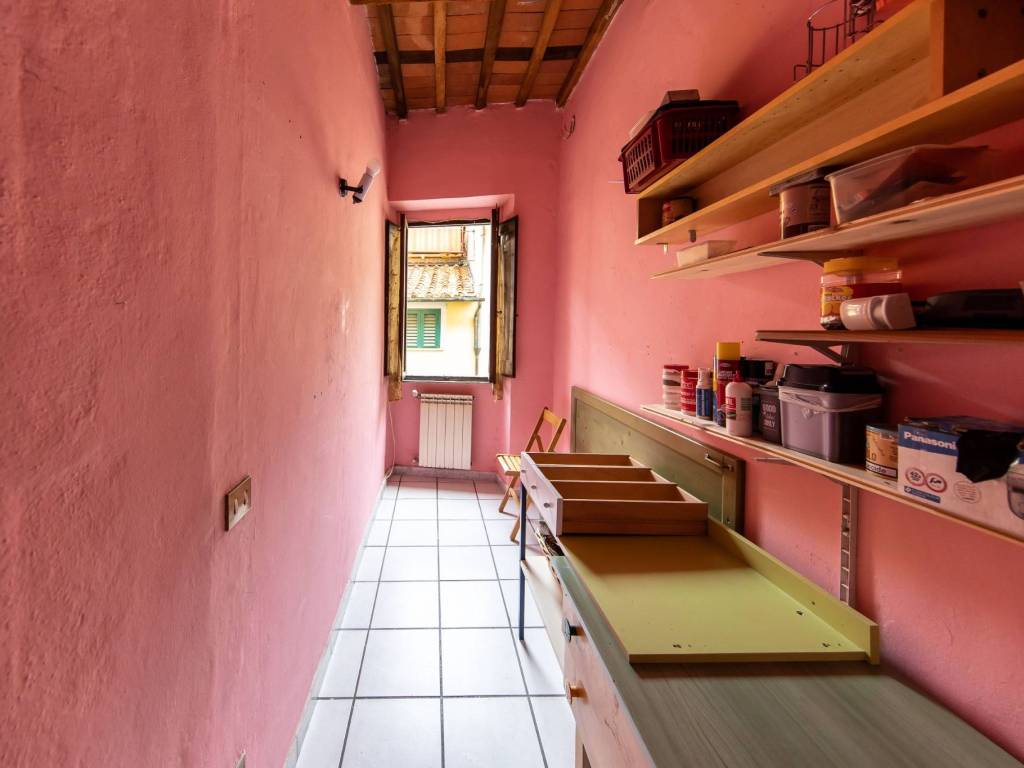 Appartamento a Pescia in Piazza degli Obizzi - Foto 3