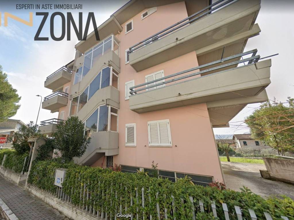 Appartamento a Ascoli piceno in Via Monte dei Fiori, 21 - Foto 4