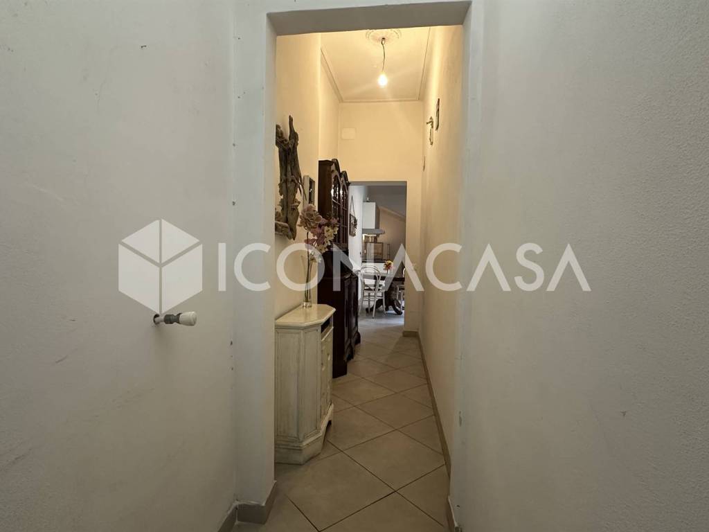 Appartamento a Viareggio in Viale Giacomo Puccini, 18 - Foto 3