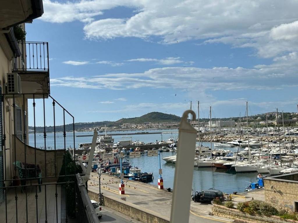 Appartamento a Pozzuoli in Via Roma - Foto 4