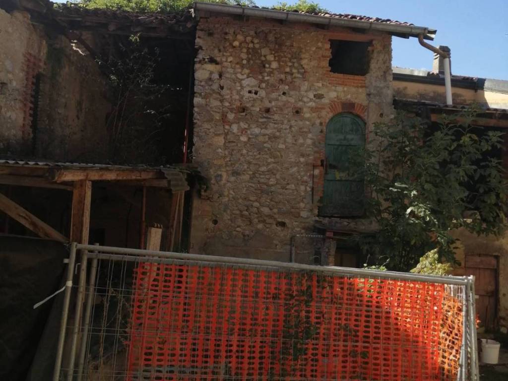 Rustico / casale a Cuveglio in via del Pozzo, 3 - Foto 4