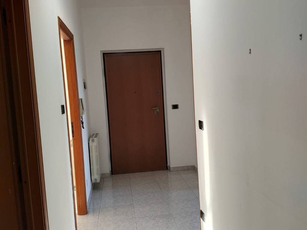 Appartamento a Bianco in Via Cristoforo Colombo - Foto 4