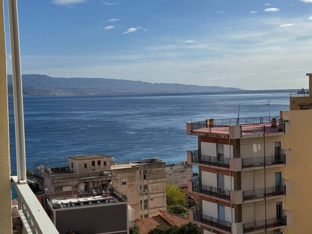 Appartamento a Messina in Salita Catena - Foto 2