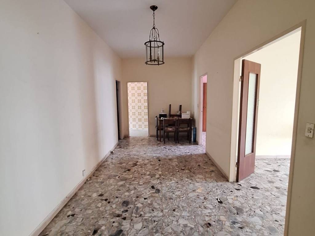 Appartamento a Moncalieri in Via Cristoforo Colombo - Foto 5