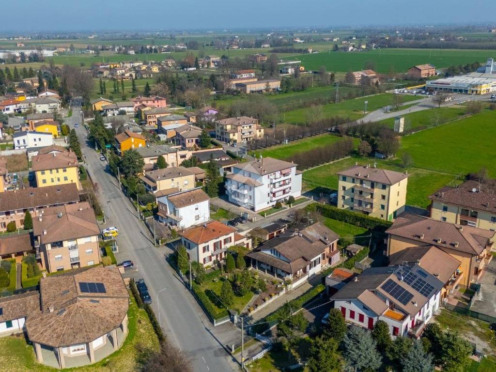 Casa indipendente a Castelnovo di sotto in Via Pallaia, 2 - Foto 2