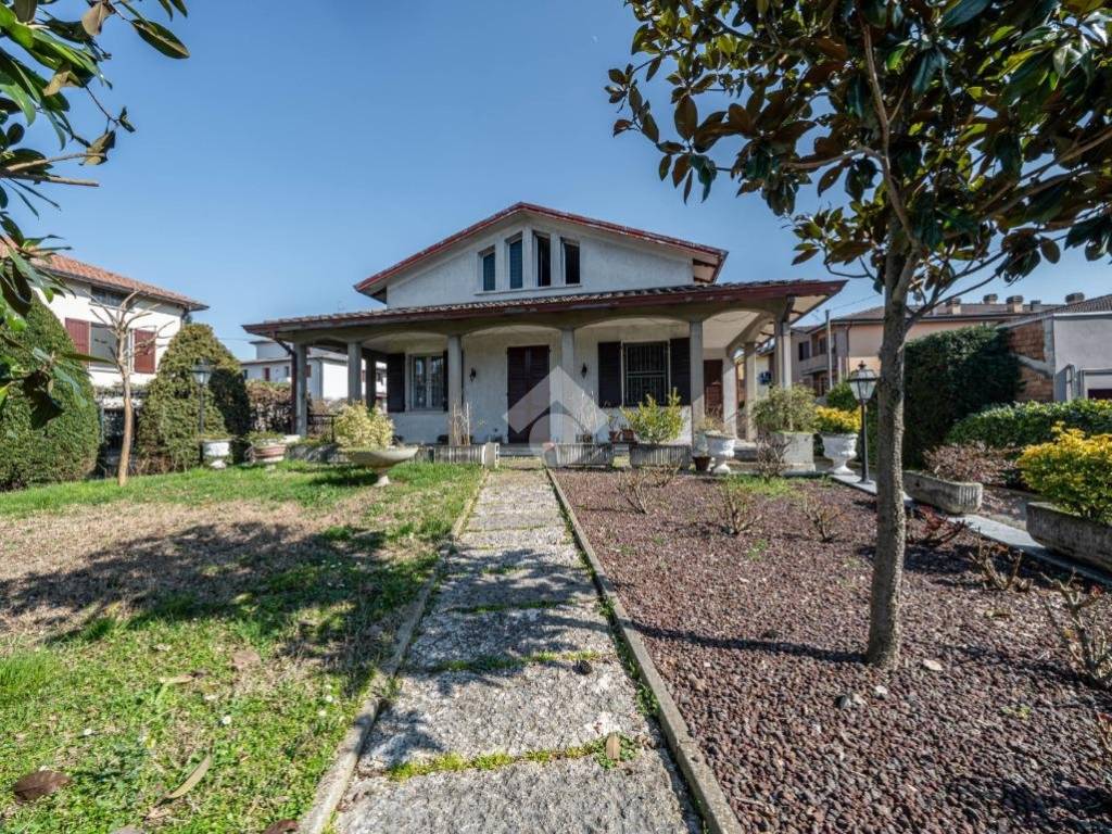 Casa indipendente a Castelnovo di sotto in Via Pallaia, 2 - Foto 5