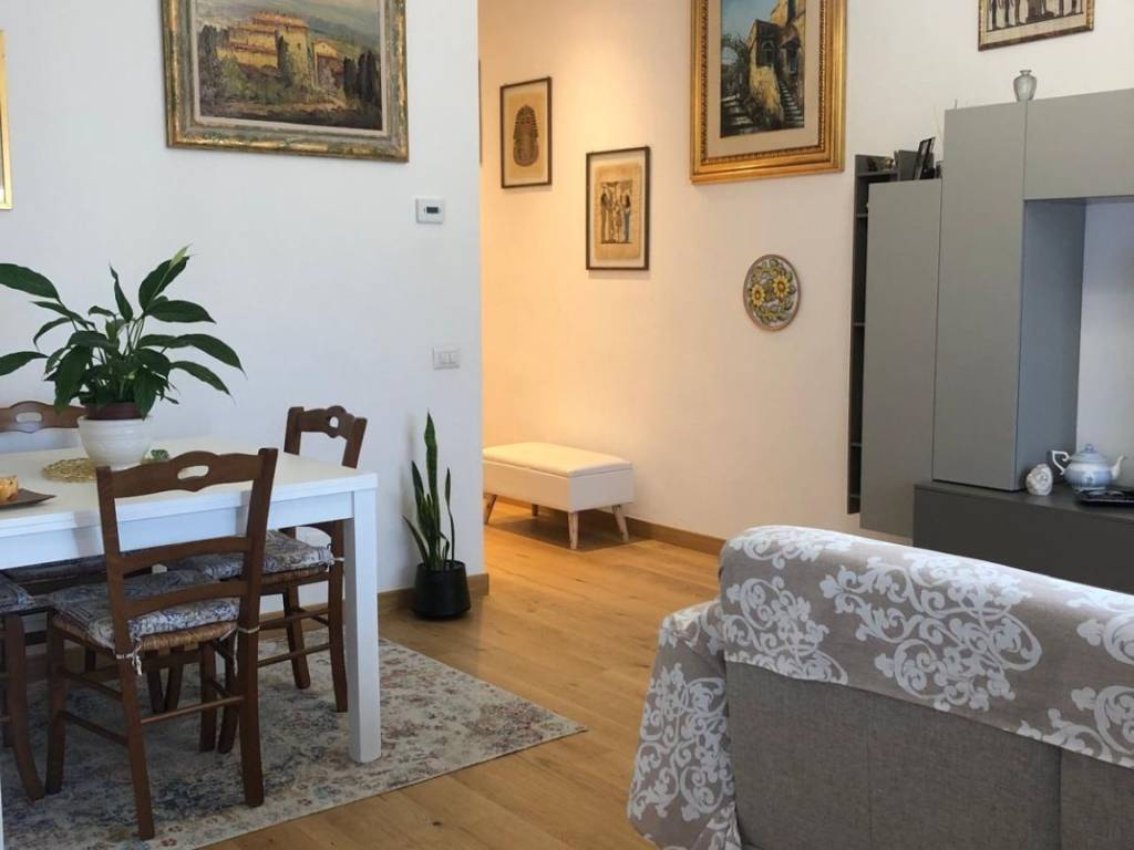 Appartamento a Poggibonsi in Via Trento, - Foto 3