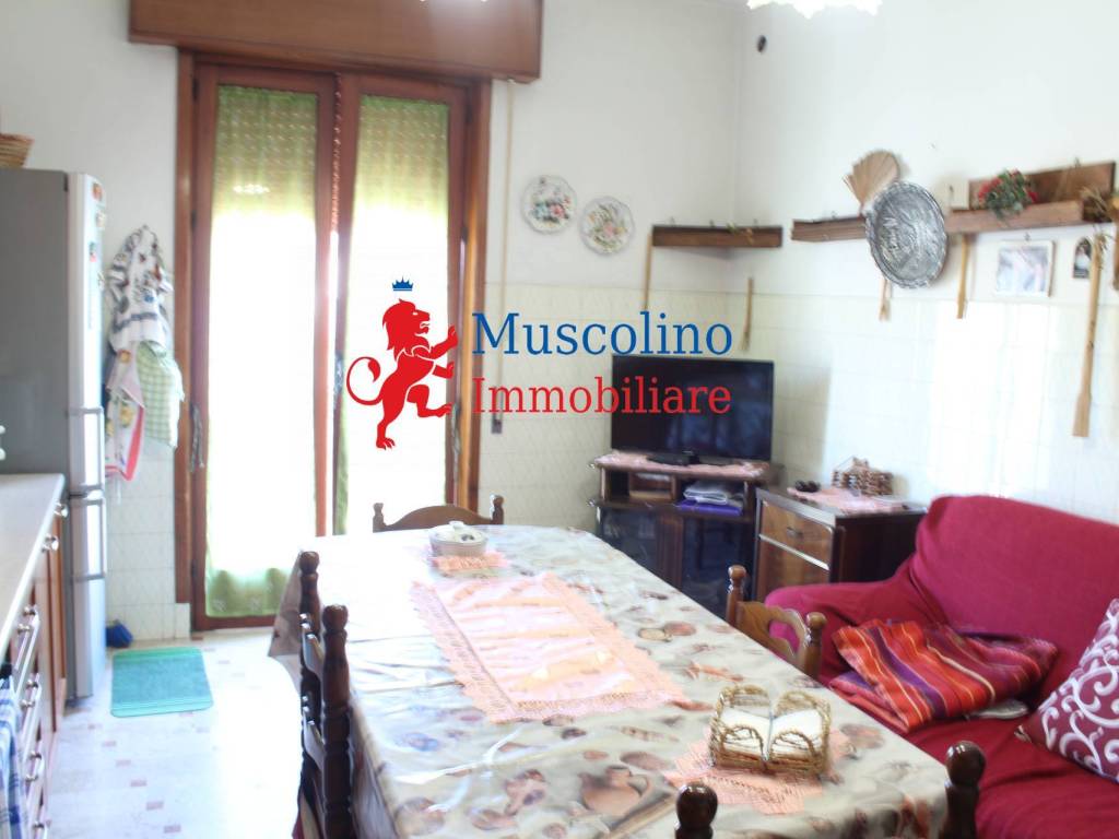 Appartamento a Mazara del vallo in Via Santa Maria di Gesù, 79 - Foto 2