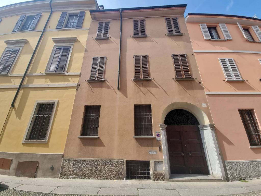 Casa indipendente a Cremona in Via Giovanni Cadolini, 4 - Foto 2