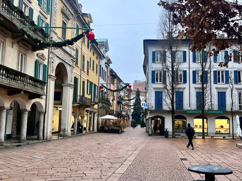 Immobile a Varese in Corso Giacomo Matteotti - Foto 2