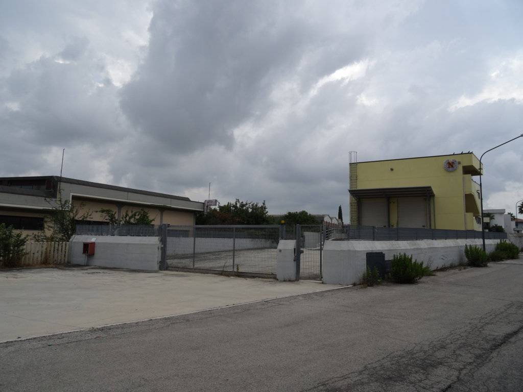 Immobile a Roseto degli abruzzi in Via Brasile - Foto 4