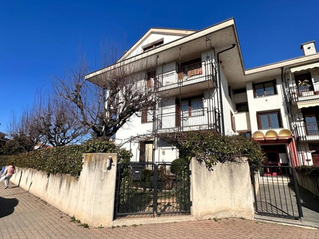 Appartamento a Cuneo in Via Torre Allera, 58 - Foto 2