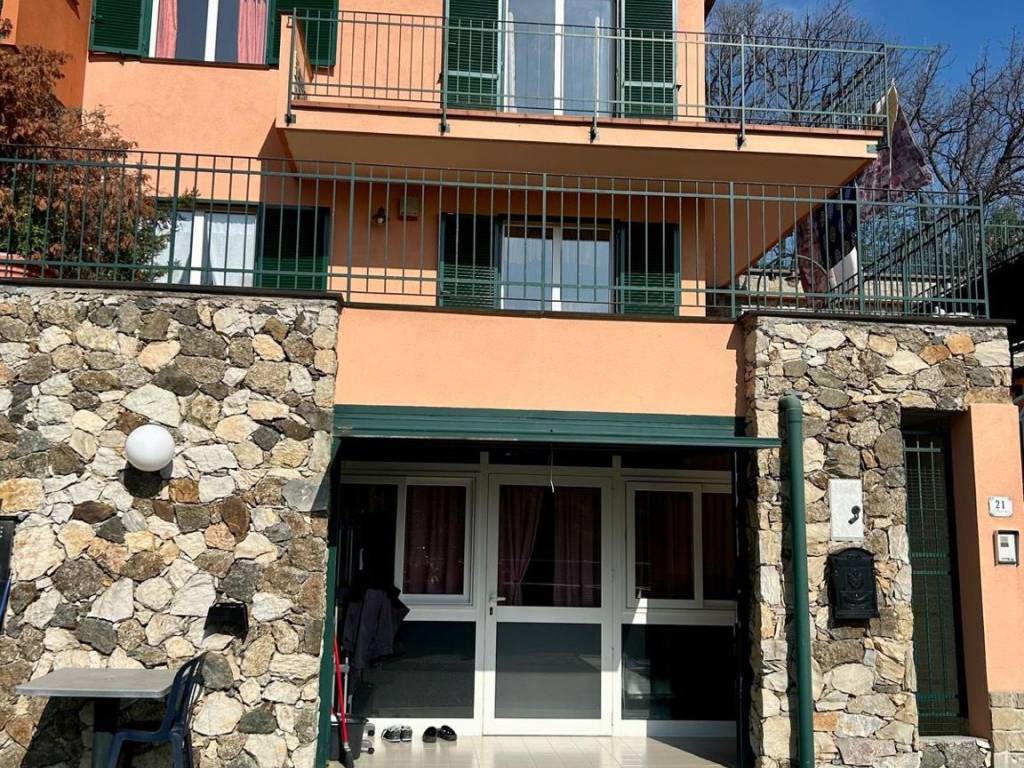 Villetta a schiera a Albissola marina in Via Poggio del Sole - Foto 3