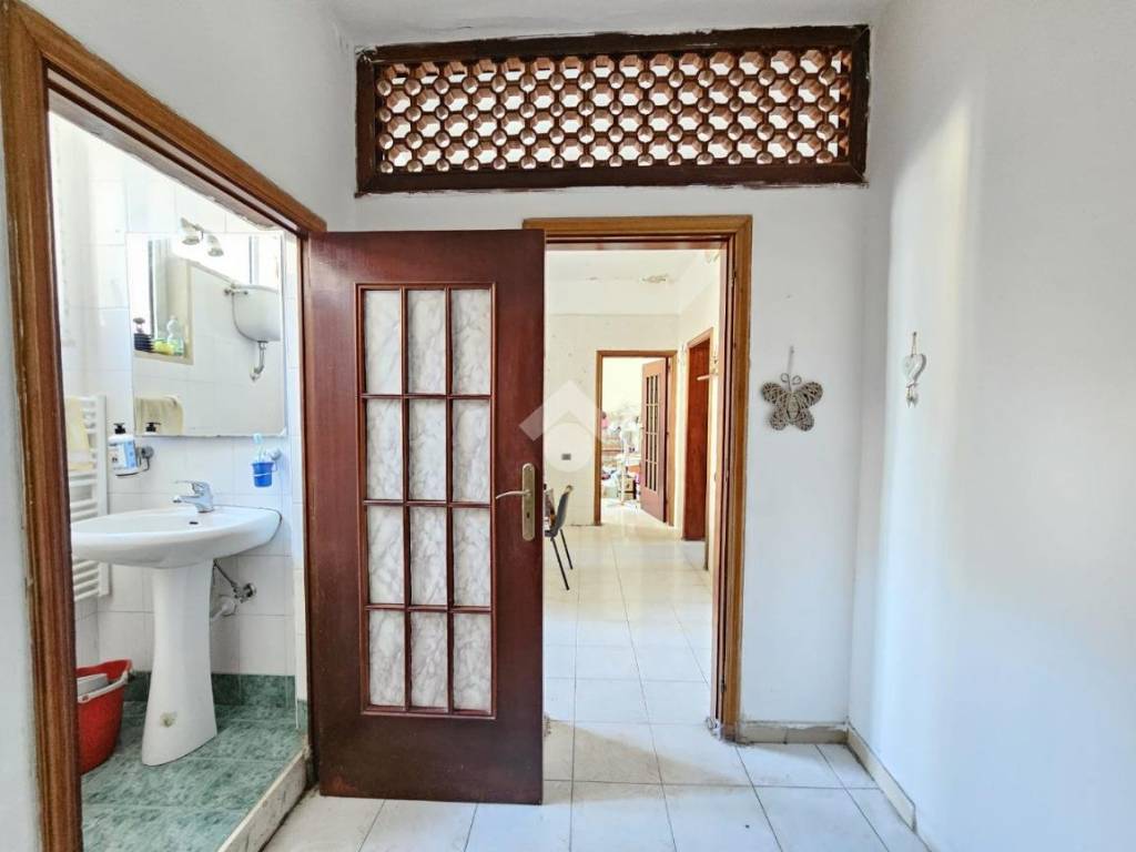 Appartamento a Taranto in Via D'alo Alfieri, 6 - Foto 4