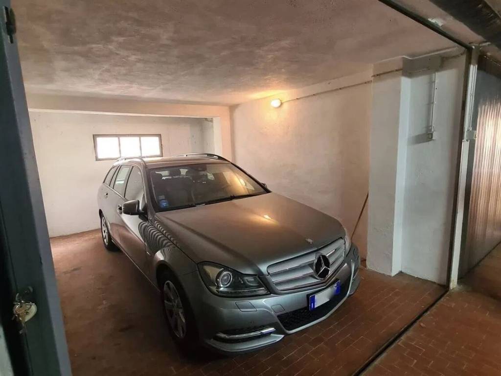 Box / garage a Laigueglia in Via Dei Glicini, 37 - Foto 2