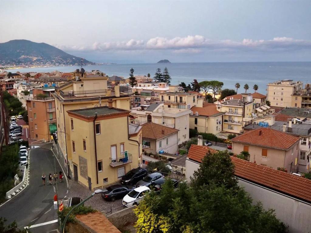 Villa a Laigueglia in Via Monaco, 24 - Foto 3