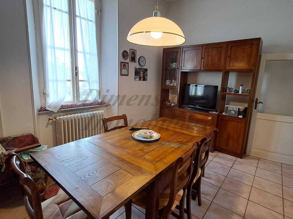 Appartamento a Cecina in Via della Vecchia Ferrovia - Foto 3