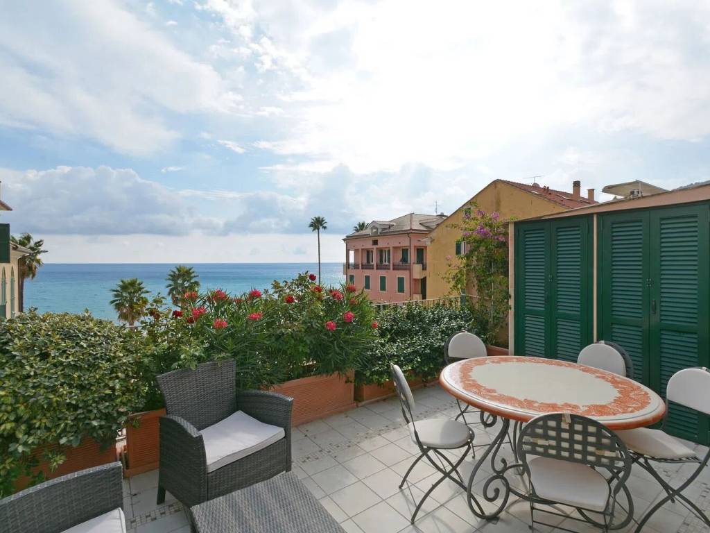 Appartamento a Laigueglia in Via Dante Alighieri, 200 - Foto 4