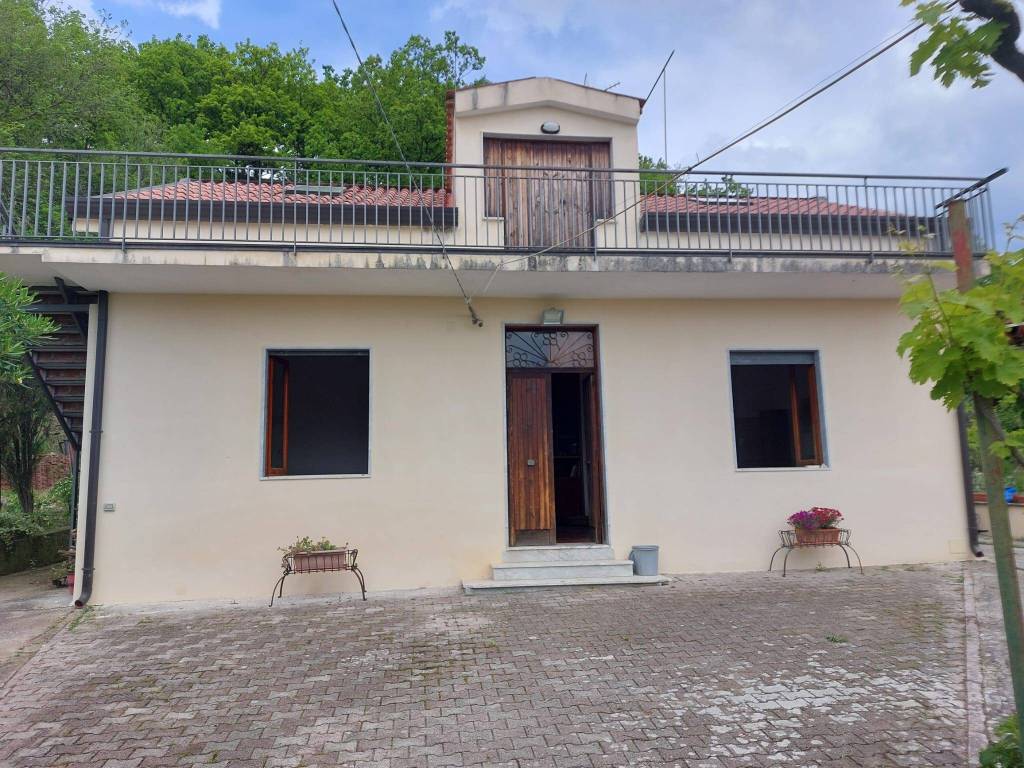 Villa a Montecorvino pugliano in Via Temponi - Foto 2