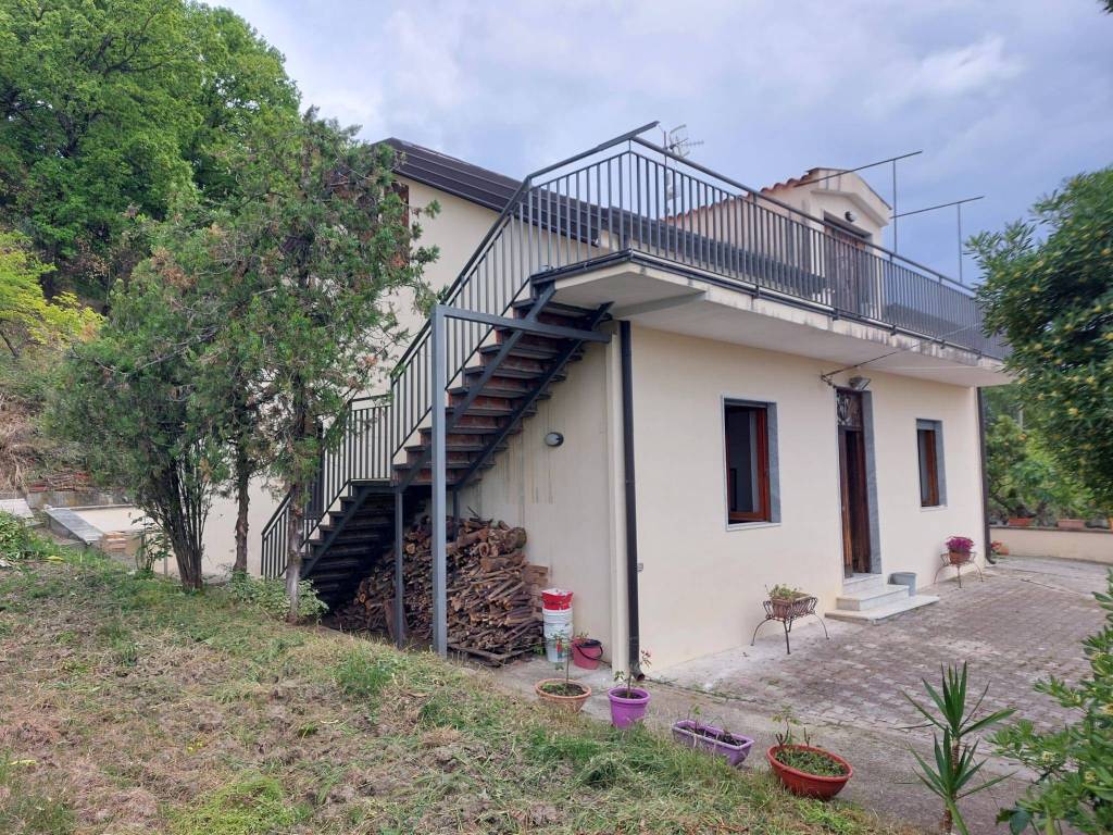Villa a Montecorvino pugliano in Via Temponi - Foto 3