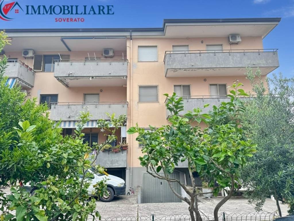 Appartamento a Davoli in Viale della Repubblica, 51 - Foto 2