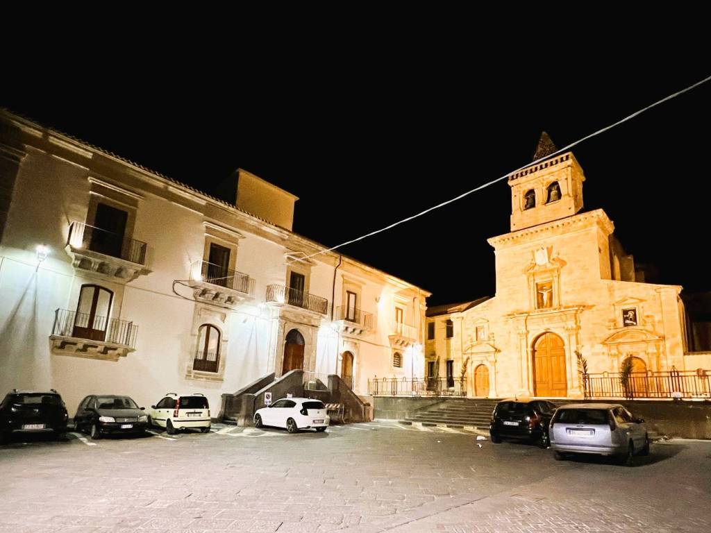 Appartamento a Francofonte in Piazza Vittorio Emanuele, 2 - Foto 3