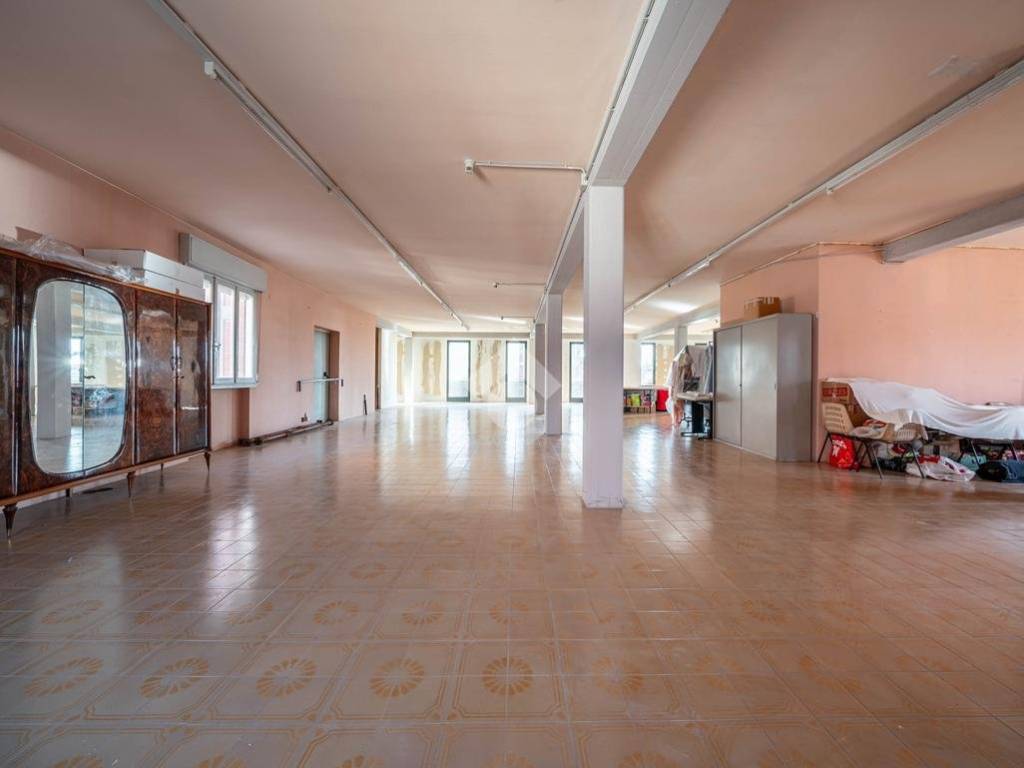 Appartamento a Scandiano in piazza Pighini - Foto 4