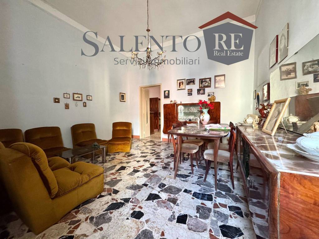 Casa indipendente a Casarano in Via Giovanni Pascoli, 103 - Foto 3