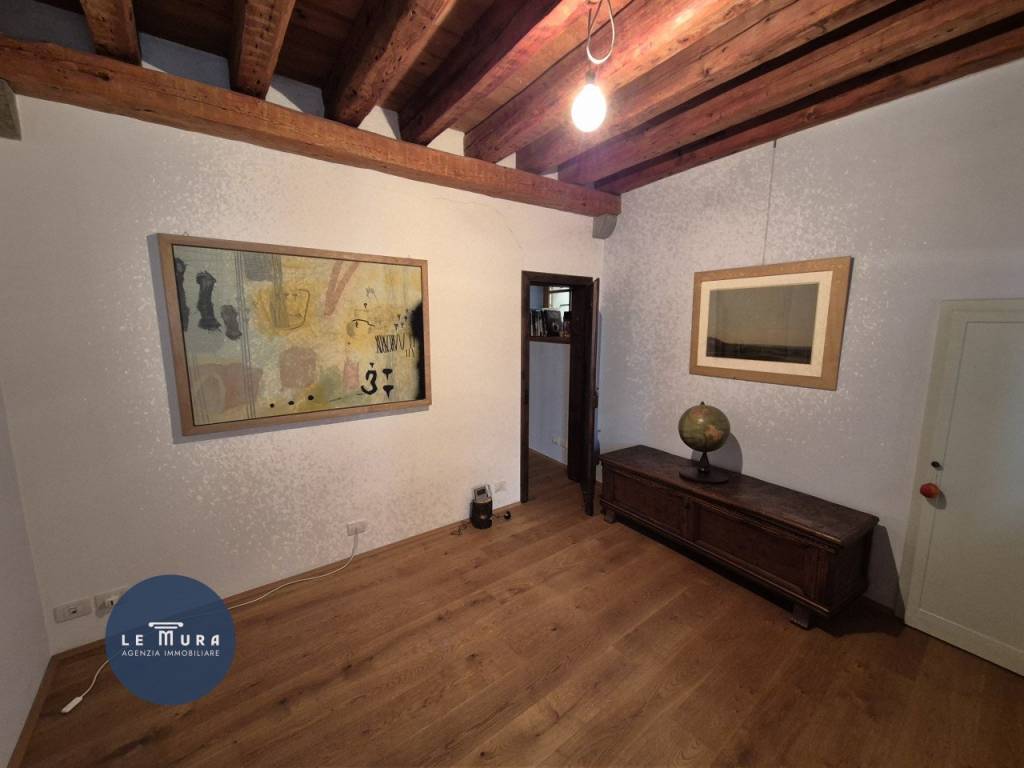 Appartamento a Gorizia in Viale Gabriele D'Annunzio - Foto 2