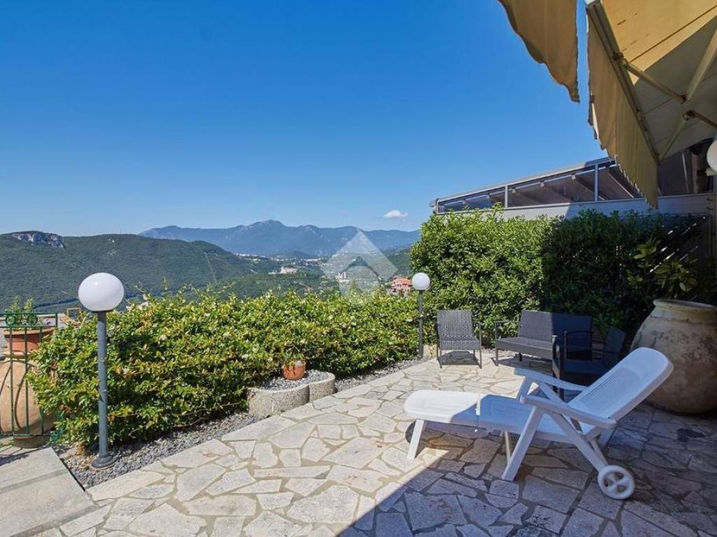 Appartamento a Finale ligure in Via Giovanni da Verrazzano, 17 - Foto 4