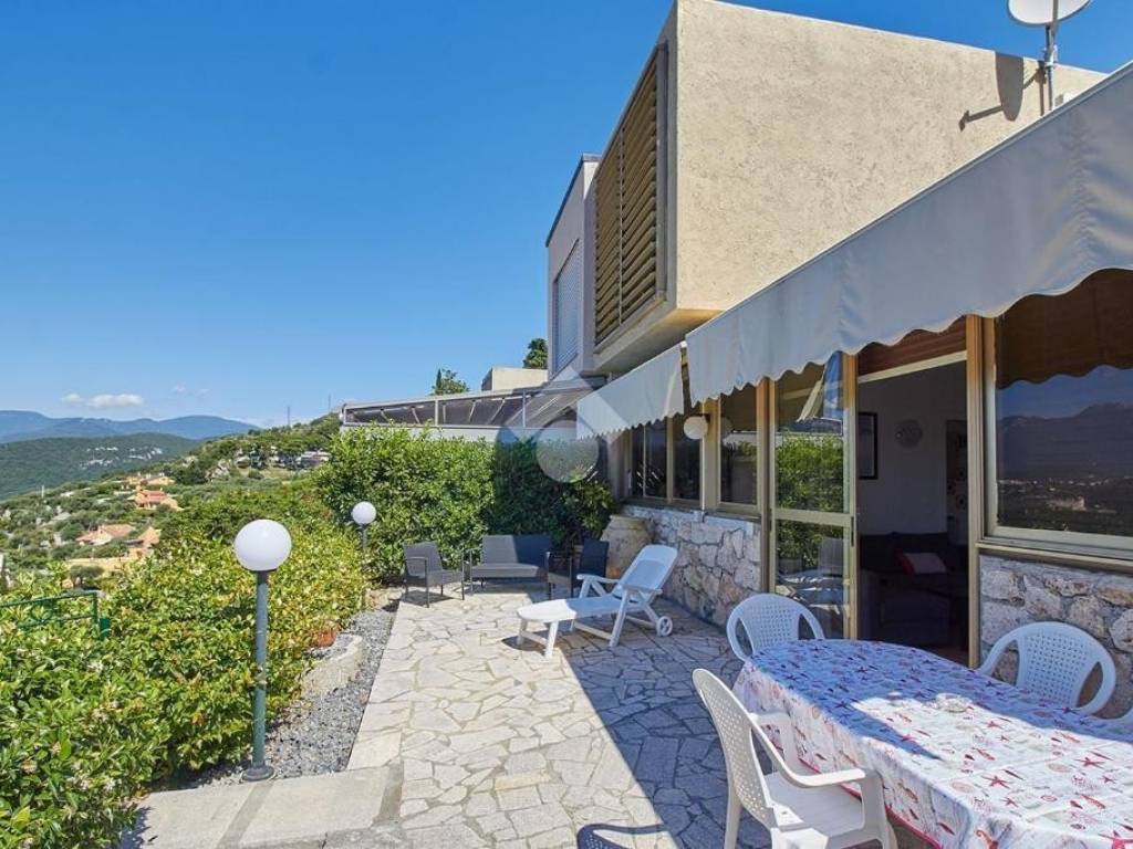 Appartamento a Finale ligure in Via Giovanni da Verrazzano, 17 - Foto 5