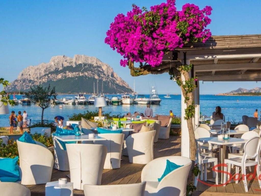 Appartamento a Loiri porto san paolo in Via Grazia Deledda - Foto 3