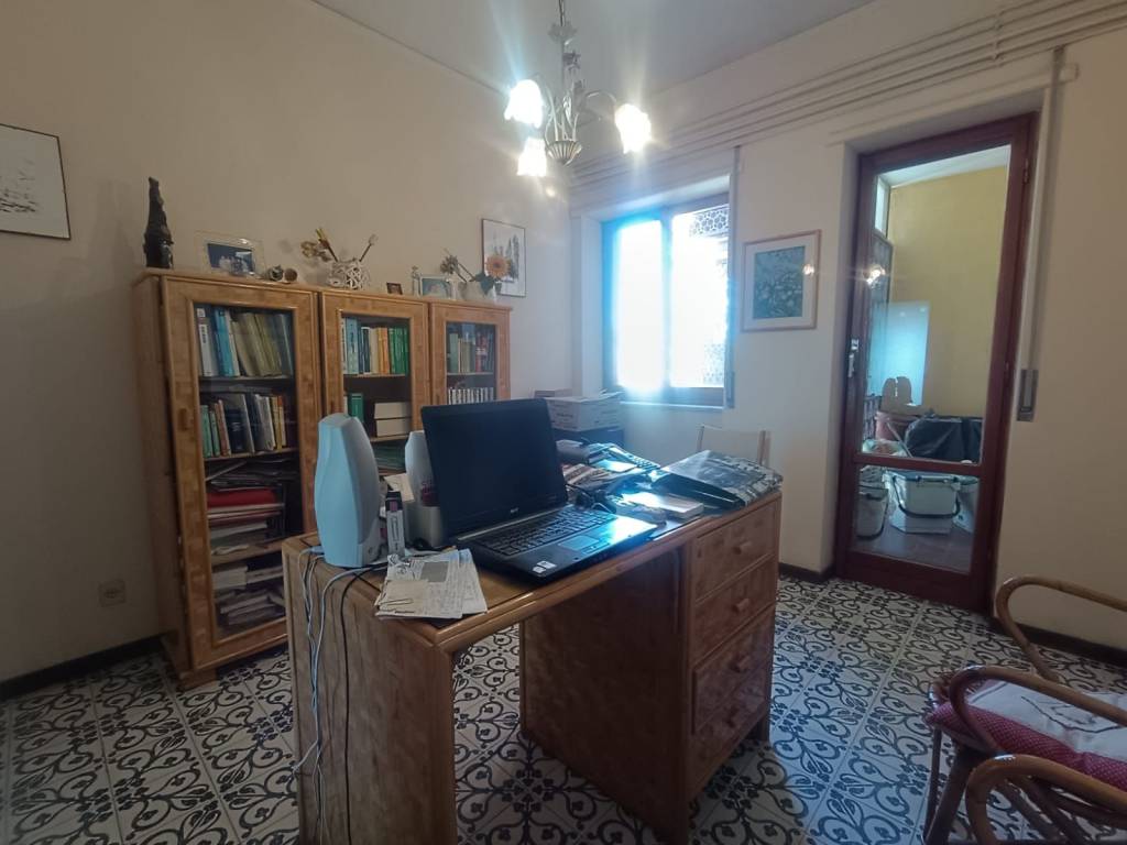 Appartamento a Latina in Via Don Luigi Sturzo, 43 - Foto 4