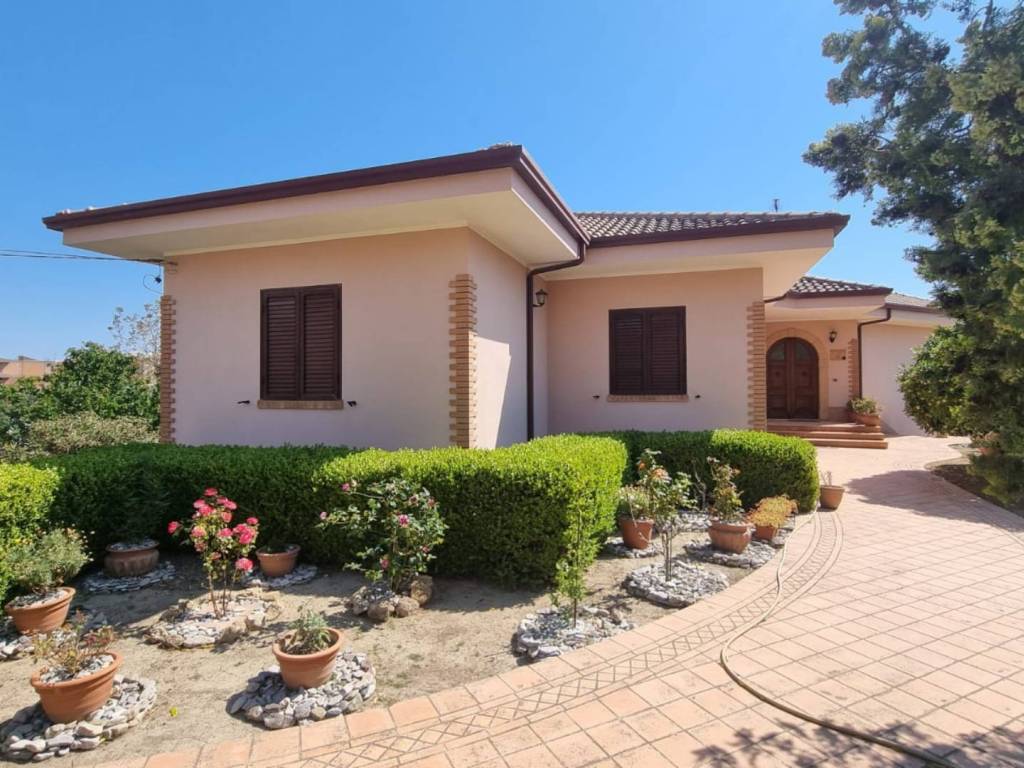 Villa a Strongoli in VICO I PIANETTE - Foto 3