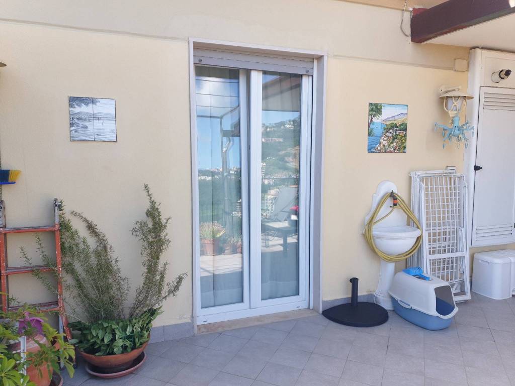 Appartamento a Salerno in Via Giuseppe De Caro, 14 - Foto 5