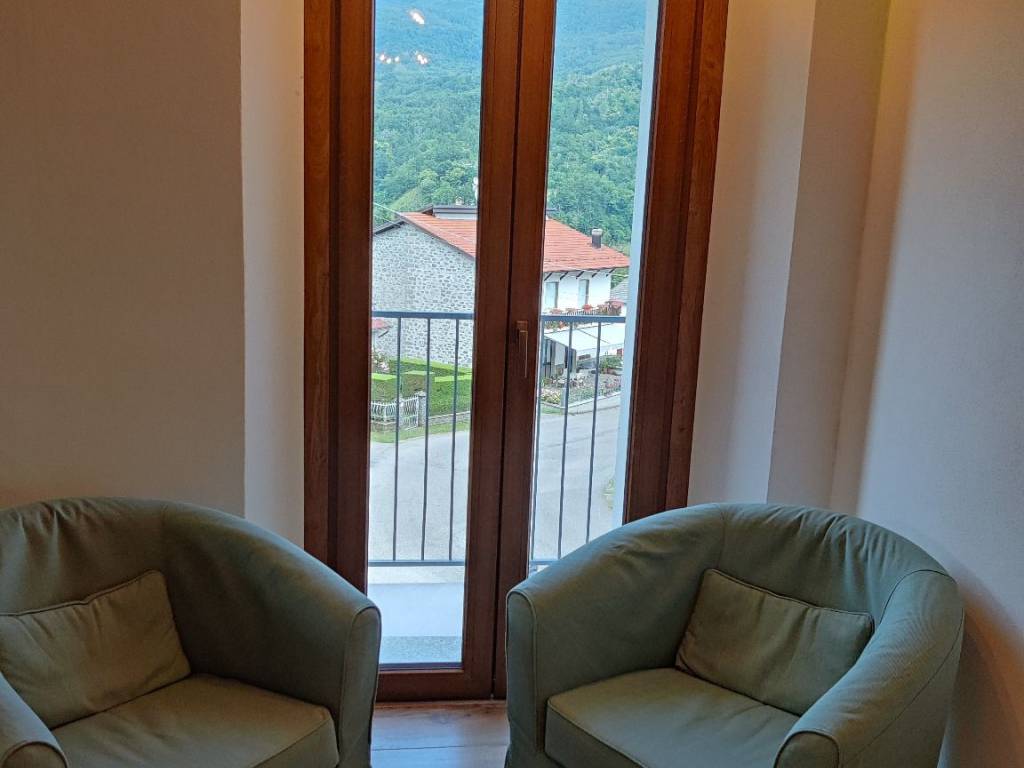 Villa a Corniglio in Via Brigata Julia - Foto 5