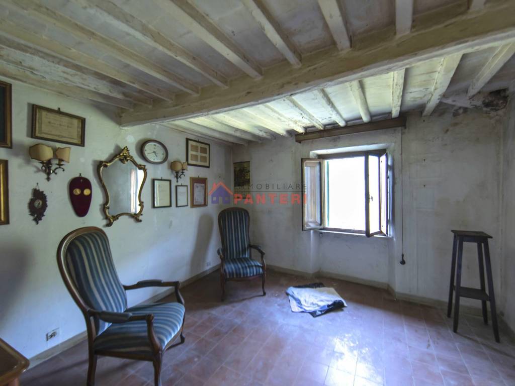 Casa indipendente a Pescia in Via di Pietrabuona Castello, 2 - Foto 3