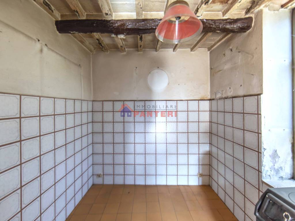 Casa indipendente a Pescia in Via di Pietrabuona Castello, 2 - Foto 5