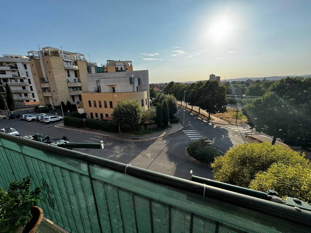 Appartamento a Monterotondo in Via Stromboli, 7 - Foto 2