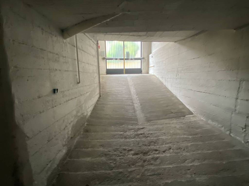Box / garage a Pavia in Via Giuseppe Franchi Maggi - Foto 3